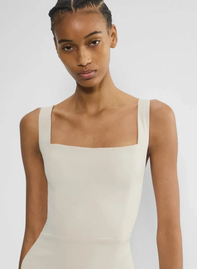90er-Jahre-Midi-Kleid aus Satin mit Schlitz 90er-Jahre-Midi-Kleid aus Satin mit Schlitz