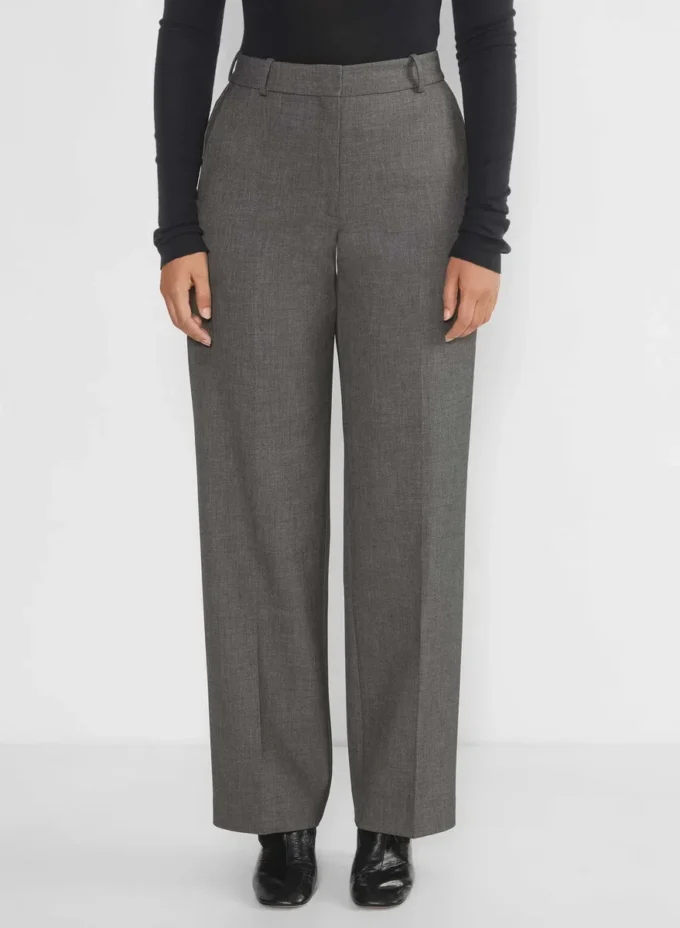 Agency Curve-Fit-Hose – (Re)ssential