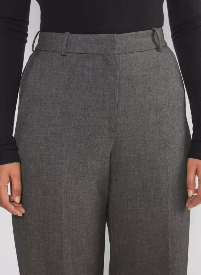 Agency Curve-Fit-Hose – (Re)ssential