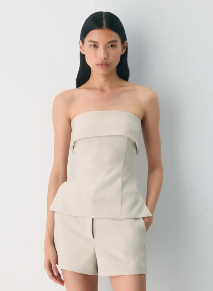 Agency Mini Short – (Re)ssential Agency Mini Short – (Re)ssential