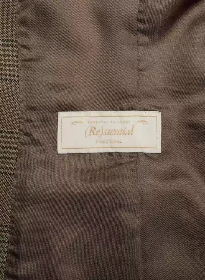 Auffälliger Zweireiher-Blazer – (Re)ssential Auffälliger Zweireiher-Blazer – (Re)ssential