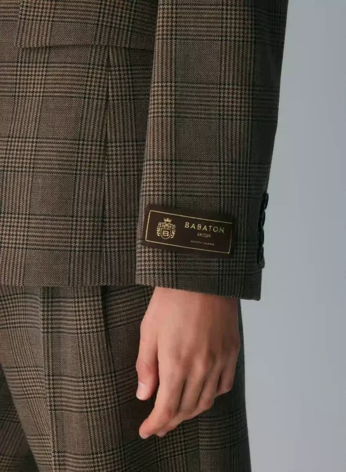 Auffälliger Zweireiher-Blazer – (Re)ssential Auffälliger Zweireiher-Blazer – (Re)ssential