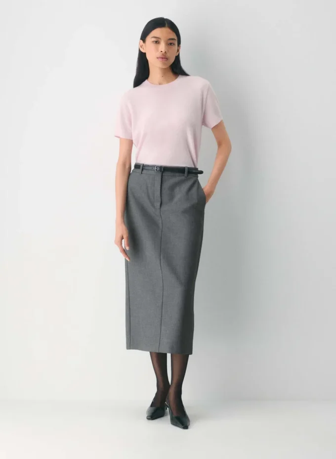 Bare Cashmere Kurzarm-Pullover mit Rundhalsausschnitt Bare Cashmere Kurzarm-Pullover mit Rundhalsausschnitt