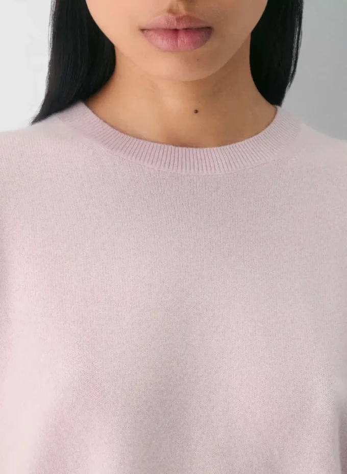 Bare Cashmere Kurzarm-Pullover mit Rundhalsausschnitt Bare Cashmere Kurzarm-Pullover mit Rundhalsausschnitt