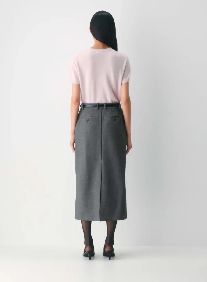 Bare Cashmere Kurzarm-Pullover mit Rundhalsausschnitt Bare Cashmere Kurzarm-Pullover mit Rundhalsausschnitt