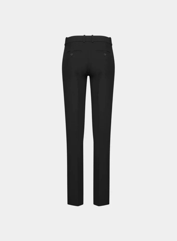 Broker-Hose – (Re)ssential