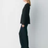 Broker-Hose – (Re)ssential