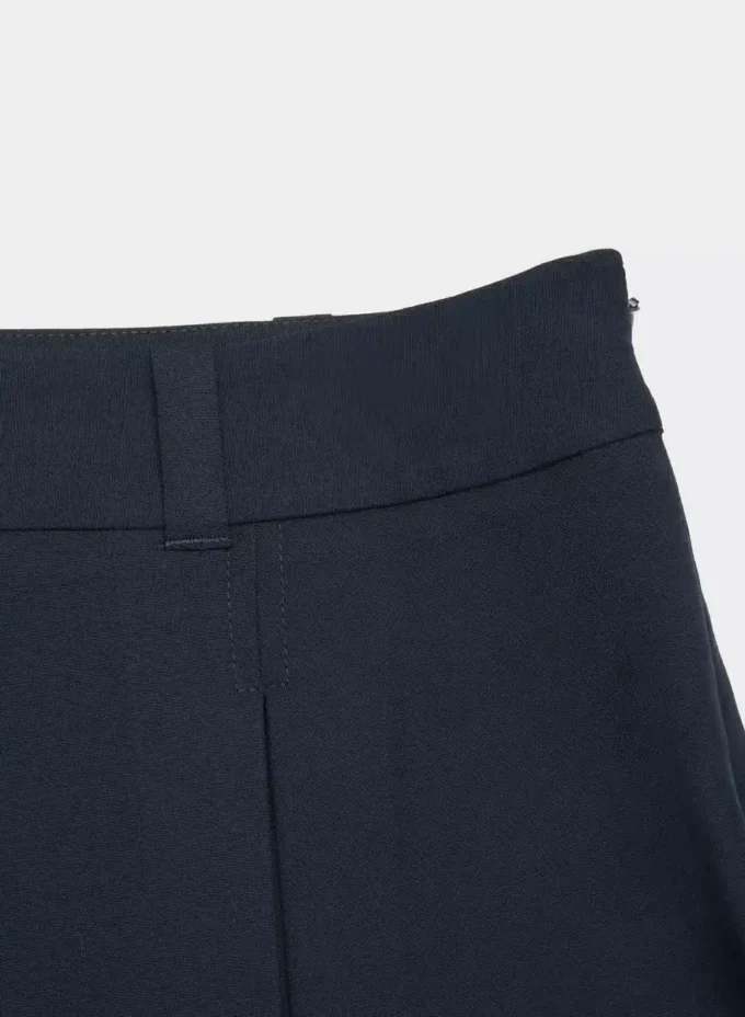 Chantilly-Skort