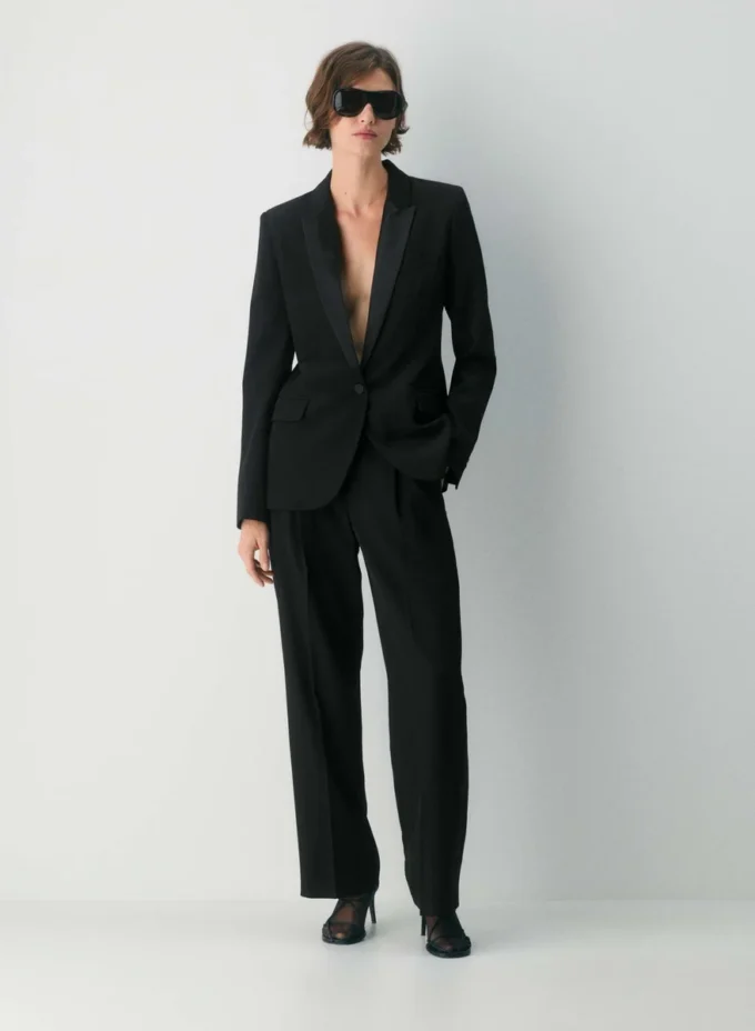 Charisse-Wollblazer