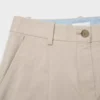 Chino-Hose mit mittlerer Leibhöhe und Karottenform Chino-Hose mit mittlerer Leibhöhe und Karottenform