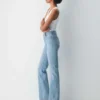 Denim Forum Die „90er Jahre Nina Hi-rise Slim Bootcut Jeans Denim Forum Die „90er Jahre Nina Hi-rise Slim Bootcut Jeans
