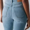 Denim Forum Die „90er Jahre Nina Hi-rise Slim Bootcut Jeans Denim Forum Die „90er Jahre Nina Hi-rise Slim Bootcut Jeans