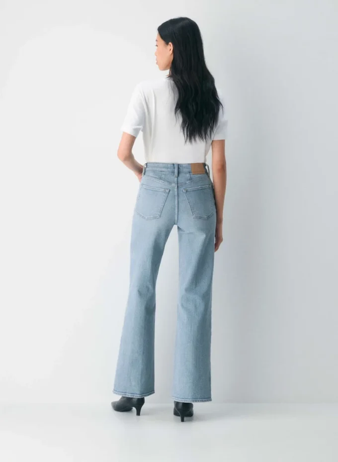 Denim Forum Die 90er Jahre Snatched Hi-Rise Wide Jean Denim Forum Die 90er Jahre Snatched Hi-Rise Wide Jean
