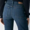 Denim Forum Die 90er Snatched Mid-Rise Straight Jean Denim Forum Die 90er Snatched Mid-Rise Straight Jean