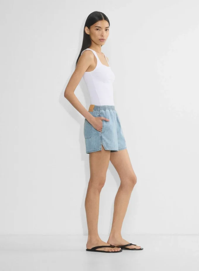 Denim Forum Die ’90s So-soft Lo-rise Denim Short Denim Forum Die ’90s So-soft Lo-rise Denim Short