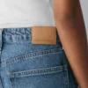 Denim Forum Die Baggy-Boyfriend-Jeans im Lo-Rise-Stil der 90er Jahre Denim Forum Die Baggy-Boyfriend-Jeans im Lo-Rise-Stil der 90er Jahre