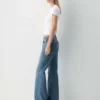 Denim Forum Die Lo-Rise-Flare-Jeans der 2000er Jahre Denim Forum Die Lo-Rise-Flare-Jeans der 2000er Jahre