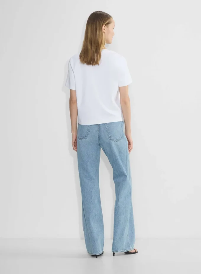Denim Forum Die maßgeschneiderte High-Rise-Jeans im Wide-Leg-Schnitt aus den 90ern Denim Forum Die maßgeschneiderte High-Rise-Jeans im Wide-Leg-Schnitt aus den 90ern