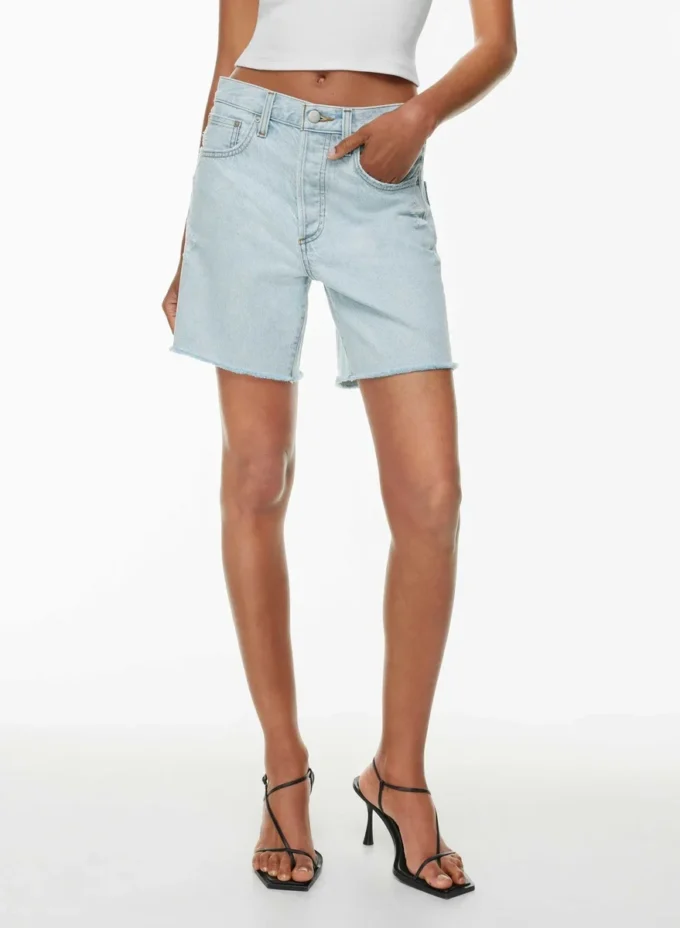 Denim Forum Die Yoko Hi-rise Mid-thigh Denim Short Denim Forum Die Yoko Hi-rise Mid-thigh Denim Short