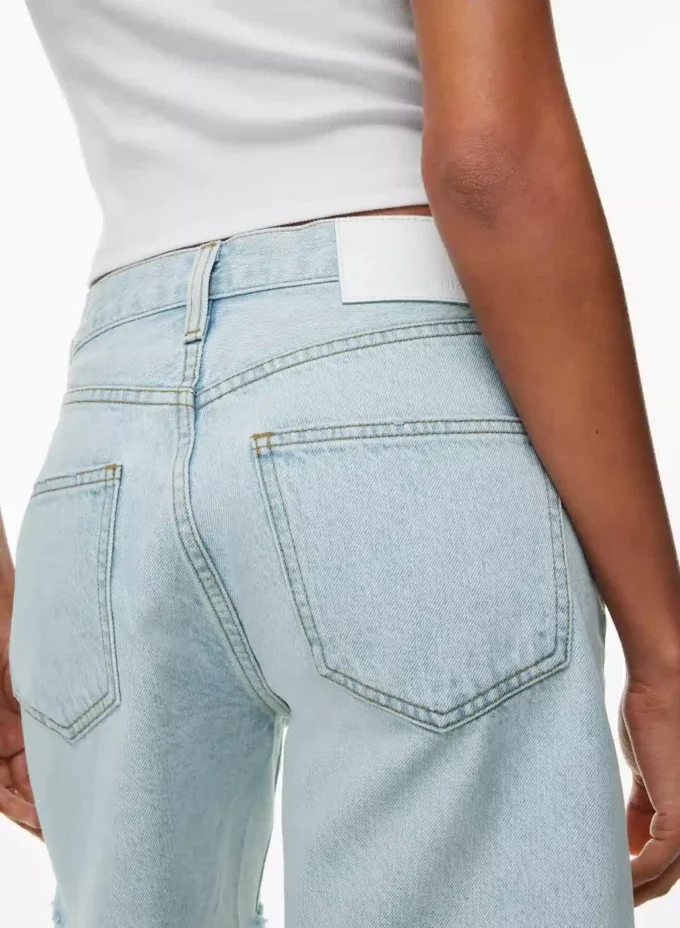 Denim Forum Die Yoko Hi-rise Mid-thigh Denim Short Denim Forum Die Yoko Hi-rise Mid-thigh Denim Short