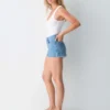 Denim Forum Jodie Curve-Fit Hi-Rise Mini-Jeansshorts Denim Forum Jodie Curve-Fit Hi-Rise Mini-Jeansshorts