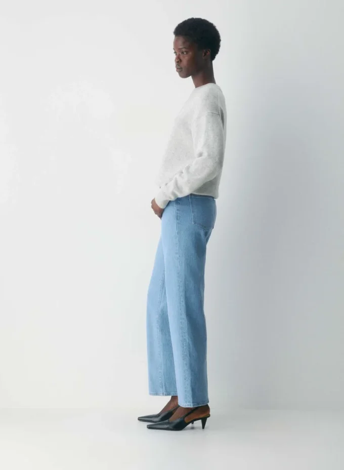 Denim Forum Lana Curve-Fit Mid-Rise Wide Jean Denim Forum Lana Curve-Fit Mid-Rise Wide Jean