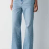 Denim Forum The Farrah Lo-rise Wide Jean