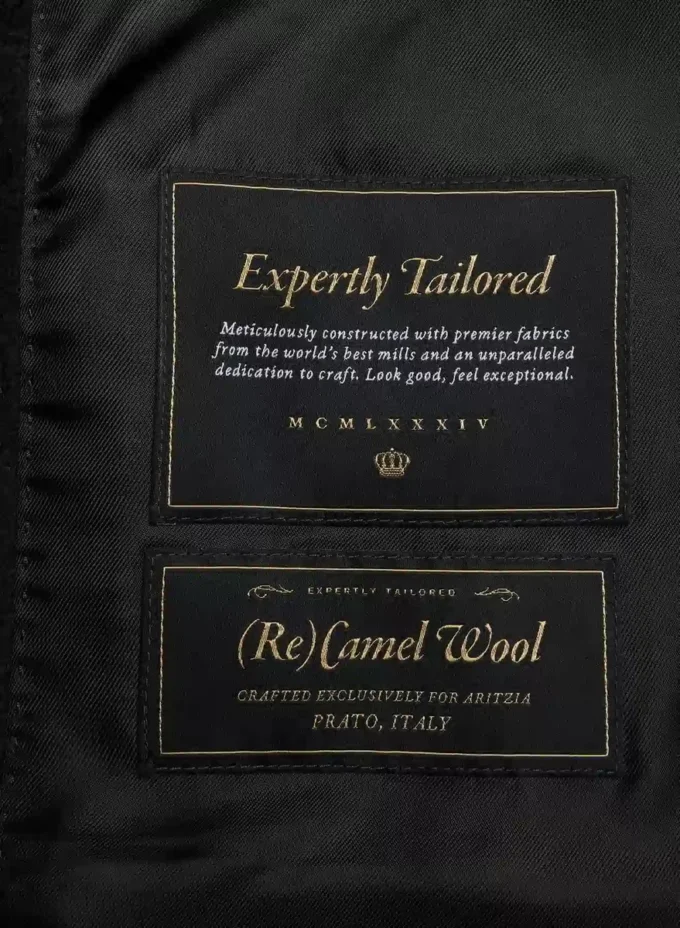 Der Ceremony Coat – (Re)Camel Wool