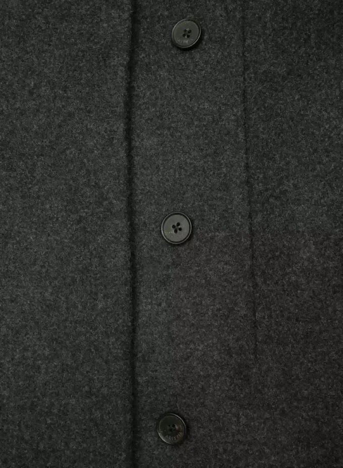 Der Metropolitan Coat – Luxuriöse Woll-Kaschmir-Mischung Der Metropolitan Coat – Luxuriöse Woll-Kaschmir-Mischung