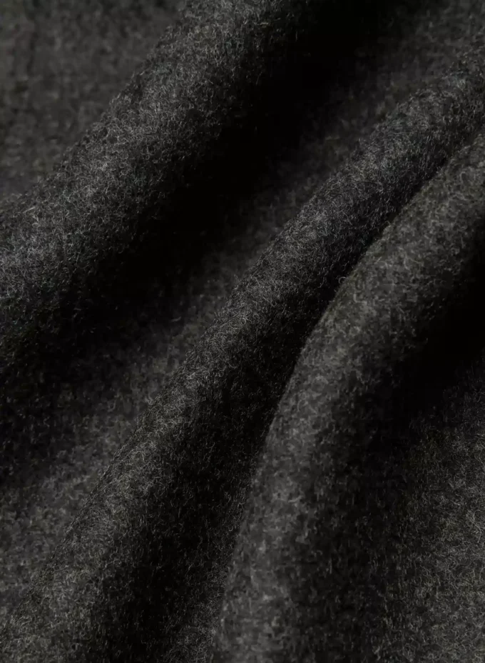 Der Metropolitan Coat – Luxuriöse Woll-Kaschmir-Mischung Der Metropolitan Coat – Luxuriöse Woll-Kaschmir-Mischung