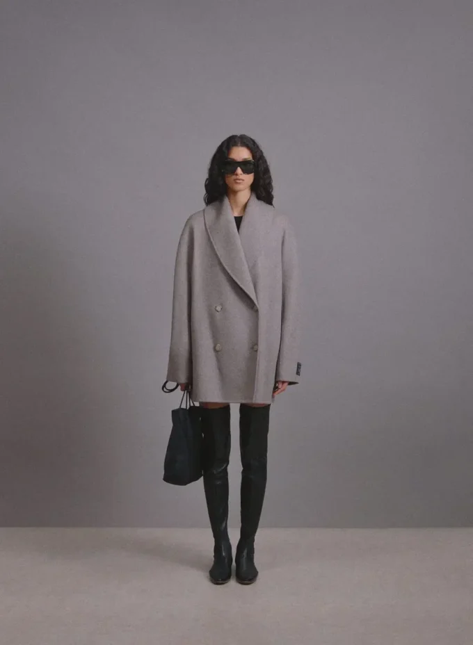 Der Mezzanine Double-Faced Coat – Luxe (Re)Wool Der Mezzanine Double-Faced Coat – Luxe (Re)Wool
