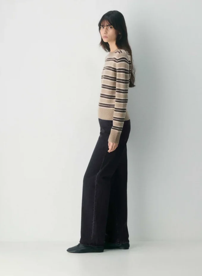 Essential Cashmere Crew Sweater
