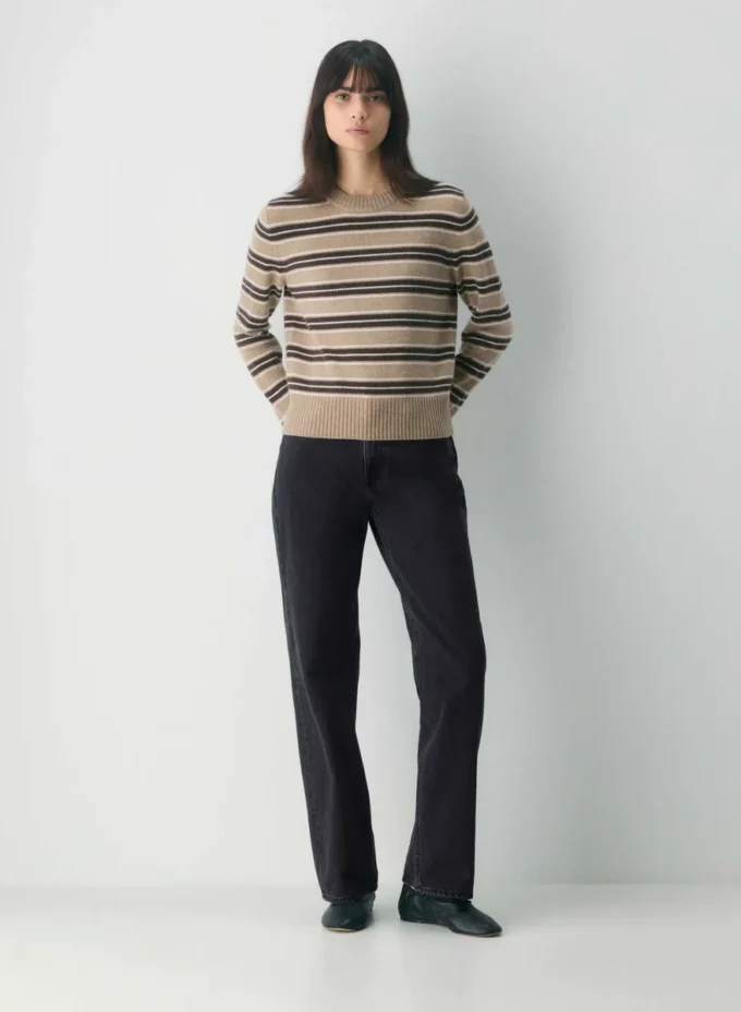 Essential Cashmere Crew Sweater