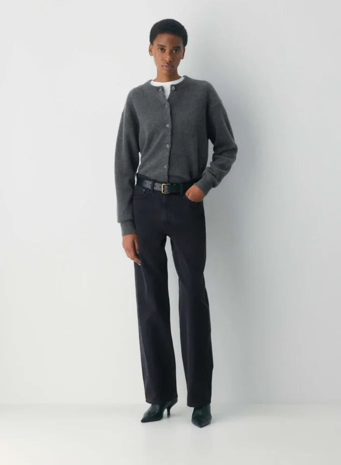 Essential Cashmere Relaxed Crew Cardigan Essential Cashmere Relaxed Crew Cardigan