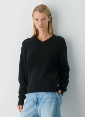 Essential Cashmere Sweater mit lockerem V-Ausschnitt