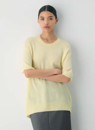 Feather Cashmere Entspannter Pullover mit kurzen Ärmeln