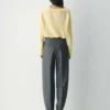 Feather Cashmere Lockerer Pullover mit V-Ausschnitt