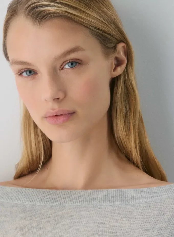 Feather Cashmere Relaxed Boatneck Sweater