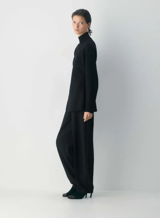 Formation Turtleneck