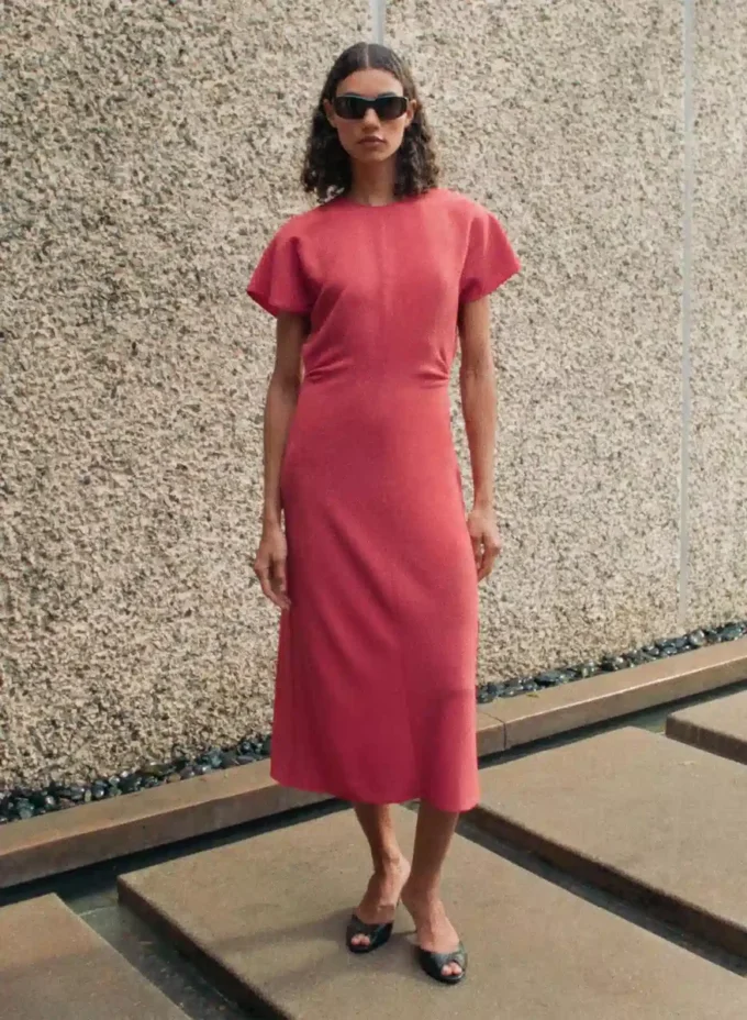 Futuristisches Kleid