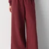 Gemütliche Sweatfleece-Hose mit niedriger Leibhöhe Gemütliche Sweatfleece-Hose mit niedriger Leibhöhe