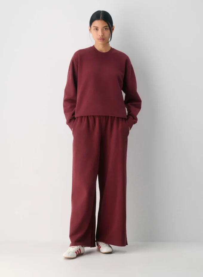 Gemütliche Sweatfleece-Hose mit niedriger Leibhöhe Gemütliche Sweatfleece-Hose mit niedriger Leibhöhe