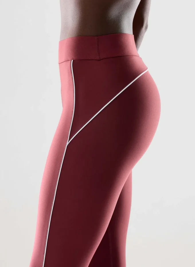 GloTone™ Hustle Hi-Rise 26″ Leggings