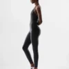 GloTone™ Pose Tank
