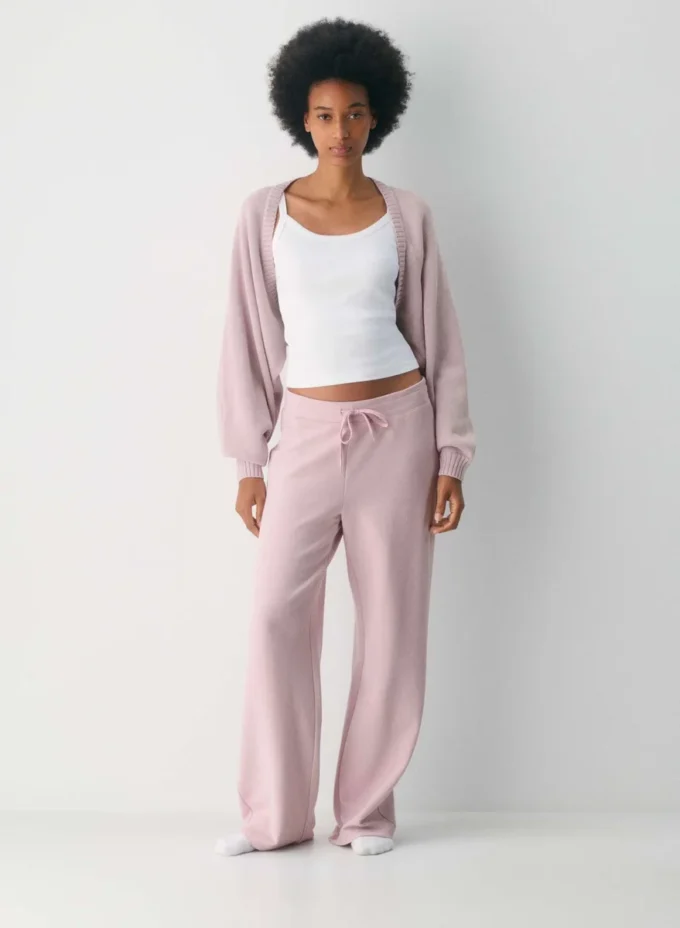 Gramercy Shrug