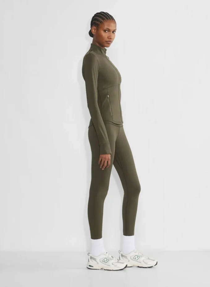 HeatForm™ Relay Zip-Up HeatForm™ Relay Zip-Up