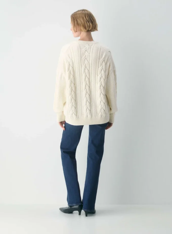 Heritage Knit Merinowolle-Pullover mit V-Ausschnitt Heritage Knit Merinowolle-Pullover mit V-Ausschnitt