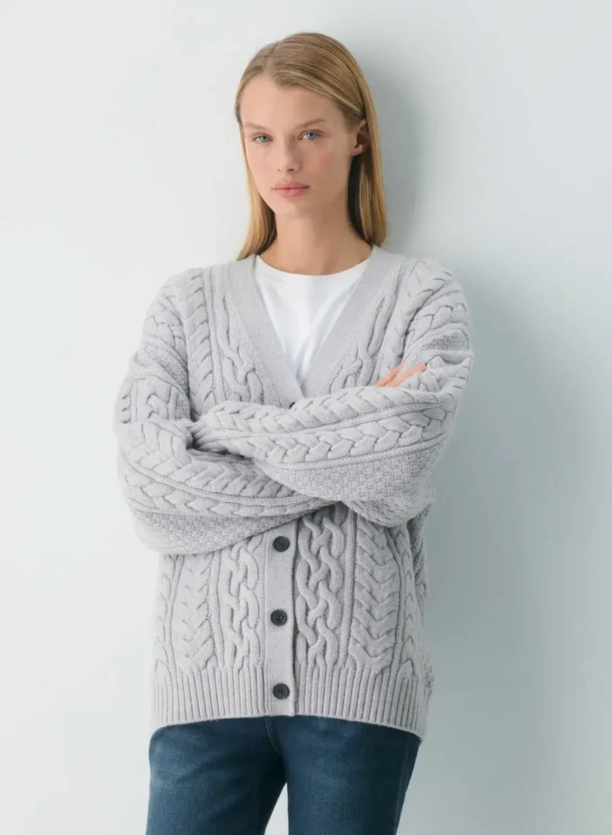 Heritage Knit Merinowolle V-Ausschnitt-Strickjacke