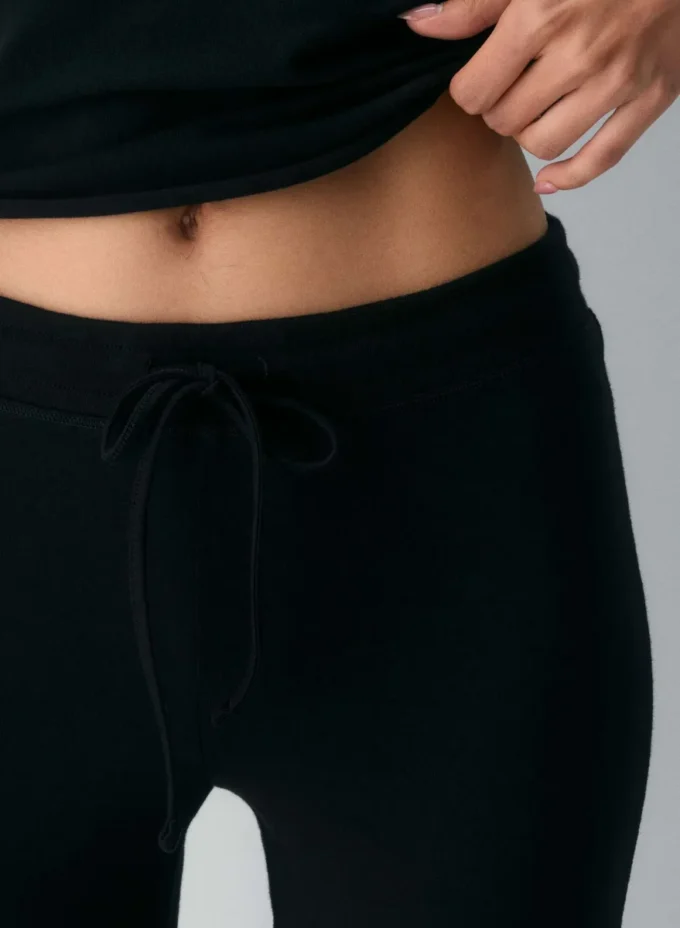 HomeStretch™ Smooth Flare Hose HomeStretch™ Smooth Flare Hose