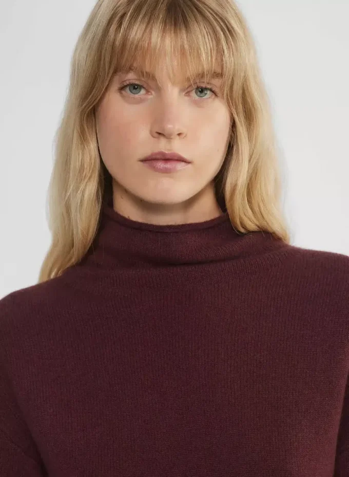 Kaschmir-Pullover mit Stehkragen Kaschmir-Pullover mit Stehkragen